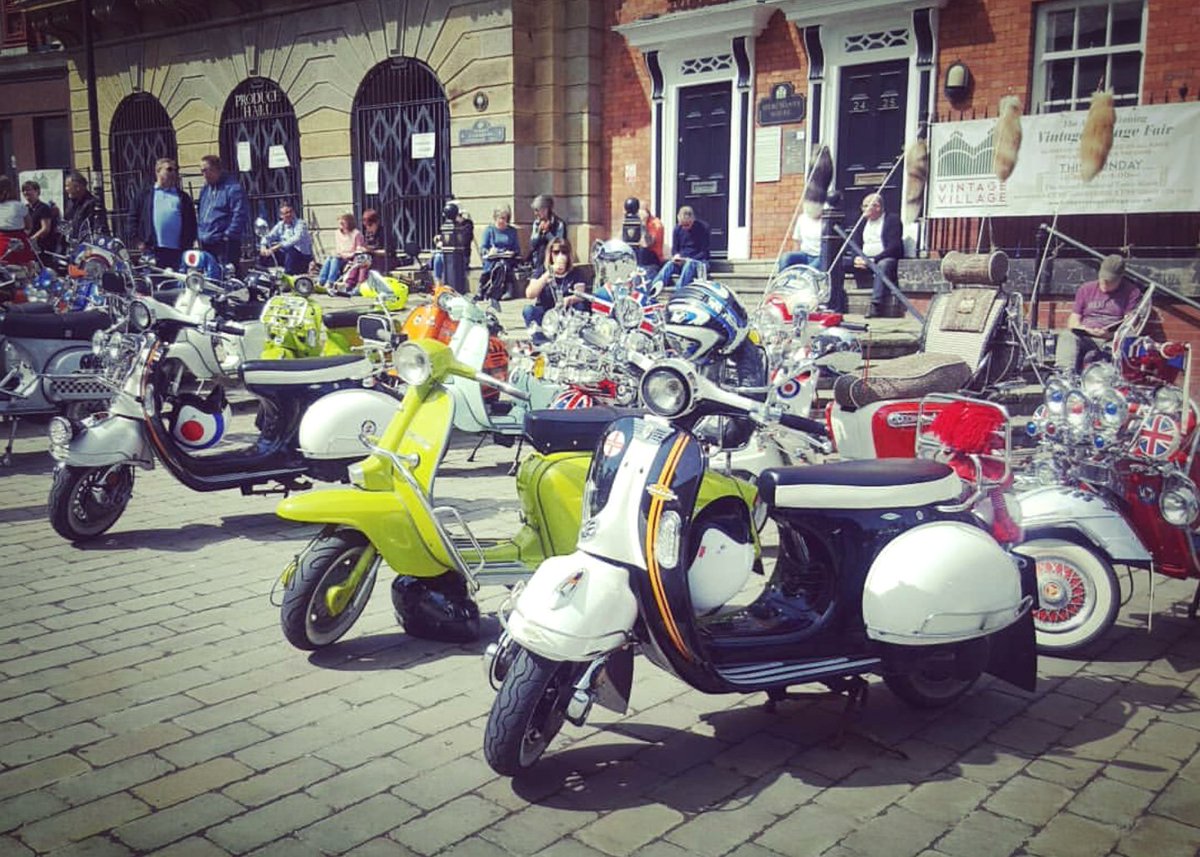 ShakeBatterRoll's tweet photo. What a beautuful day it was yesterday at @Vintage_Village Village's Mod May Fair! β Take a look at all the stunning Scooters!π― #ModMayFair #ModFair #Mods #Scooters #ScooterMania #VintageVillage #Stockport #StockportVintageVillage #StockportMarketPlace #StockportOldTown https://t.co/6B8TKhHPFq