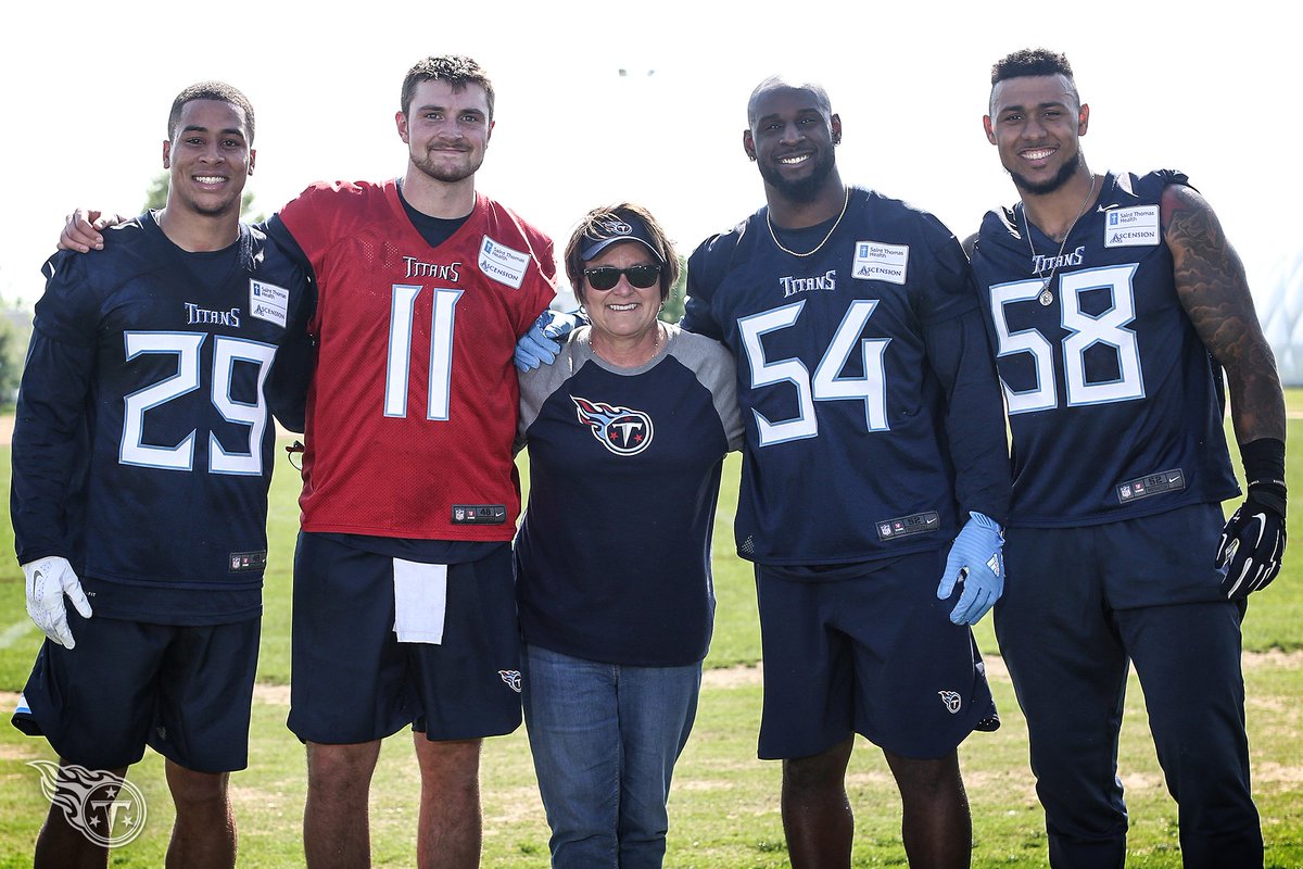 2018 #Titans Rookie Draft Class with owner Amy Adams Strunk
