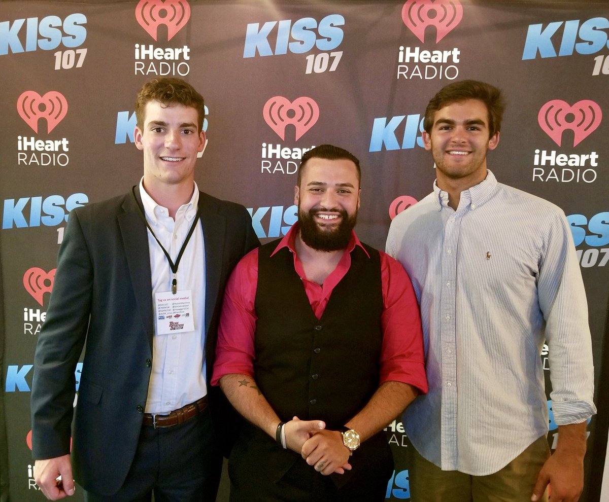 .<a href="/YoJoshMartinez/">Josh Martinez 🇵🇷📻</a> hanging with 2 finalists for #AthleteOfTheYear part of <a href="/PennStationSubs/">Penn Station East Coast Subs</a> <a href="/AOM_Cincy/">Athlete of the Month</a>

Congrats, good luck tonight to 
 <a href="/G_Merritt10/">Griffin Merritt</a> <a href="/ajm36640/">AJ Mayer</a>