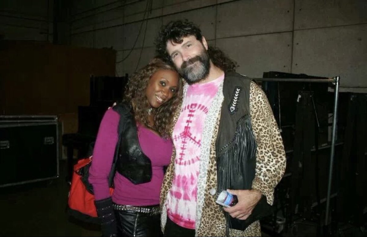 Thaoriginalgata's tweet photo. Random fact: @RealMickFoley was the first wrestler I had the pleasure of becoming friends with. Almost 10 yrs later he amazes me more &amp; more being the humanitarian he is..his contributions to @RAINN &amp; other organizations. So blessed to know a real life hero. https://t.co/vndCtaz6WO