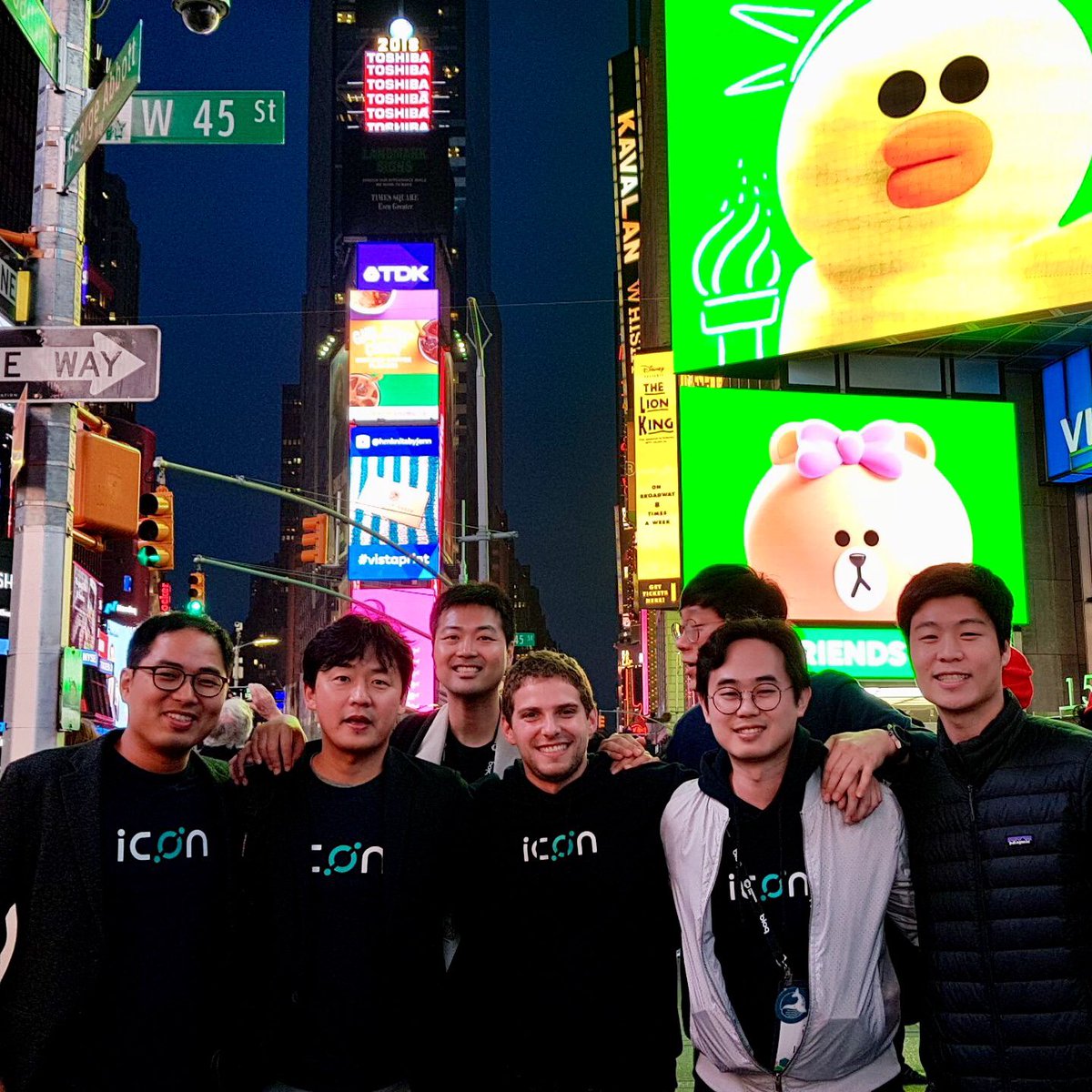 minhokim's tweet image. We got the JV deal done! @helloiconworld @LINEjp_official - 2 world-class organizations join forces. LINE is a publicly traded company w 200M+ global users. This is great news for the blockchain industry. One step closer to mass adoption. Even more work ahead~