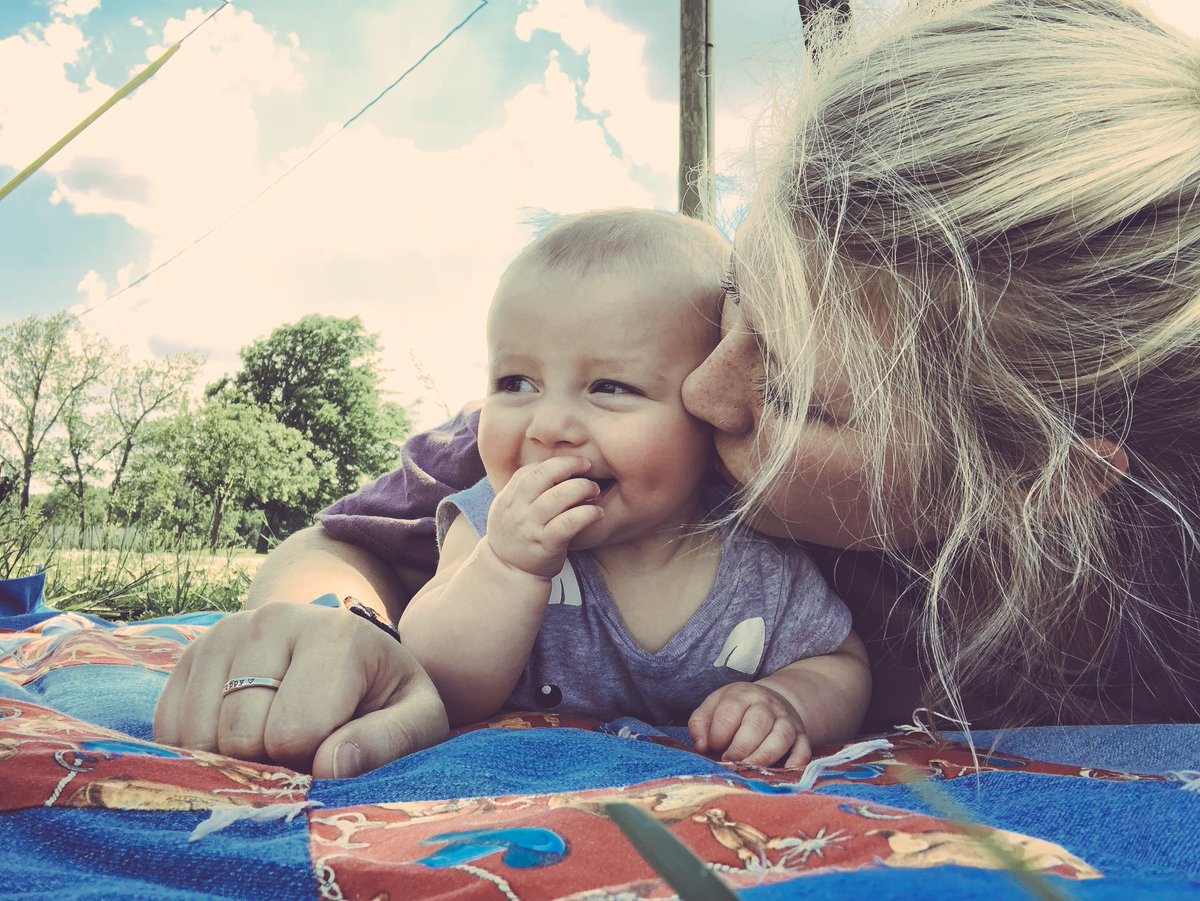 Chellssseeeea's tweet photo. My only sunshine 🌤 https://t.co/zCBNPOF4fA