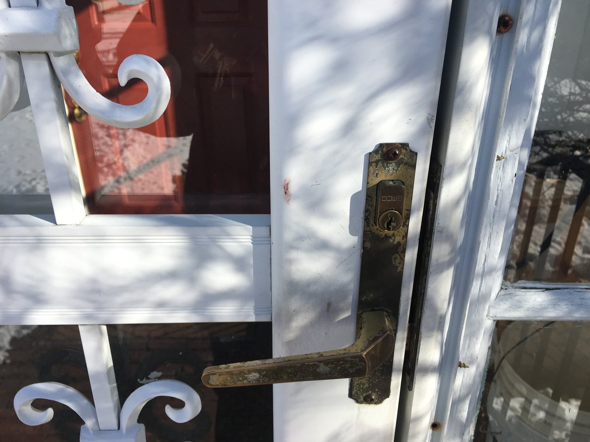 proflocksmith's tweet photo. Storm door vintage lock repair.
#stormdoorlock, #patiodoorlock, #andersondoorlock, #profilecylinder,
#needhamlocksmith, #newtonlocksmith, #wellsleylocksmith, #doverlocksmith, #locksmithnearme
Get a best price: https://t.co/cOoNogTlz1
617 870 8468 https://t.co/UHU3Inz0JH