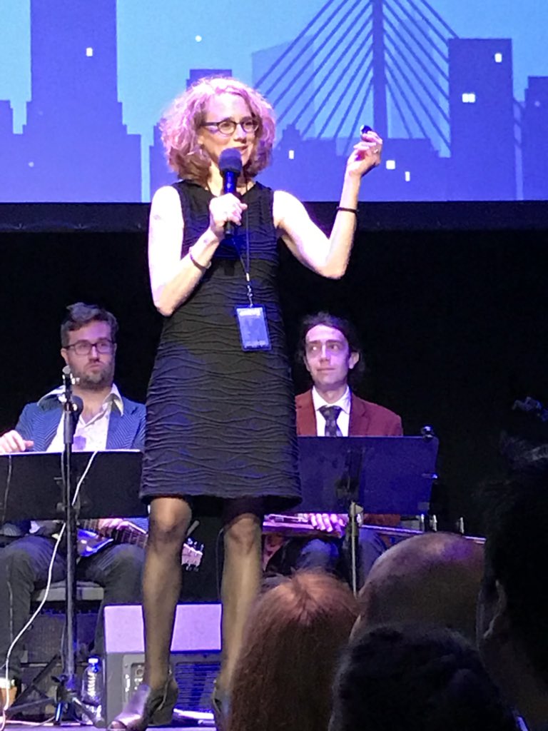 lonelypalette's tweet photo. Listening to @jatomic explain the delicate art of challenge coins at an epic evening of @radiotopia #radiotopialive! Brilliant storytelling by @romanmars, @CriminalShow @RadioDiaries, @HelenZaltzman, @kitchensisters...
...and a lady banjo player who never EVER goes amiss. 💕 https://t.co/gdUrsVxXRl