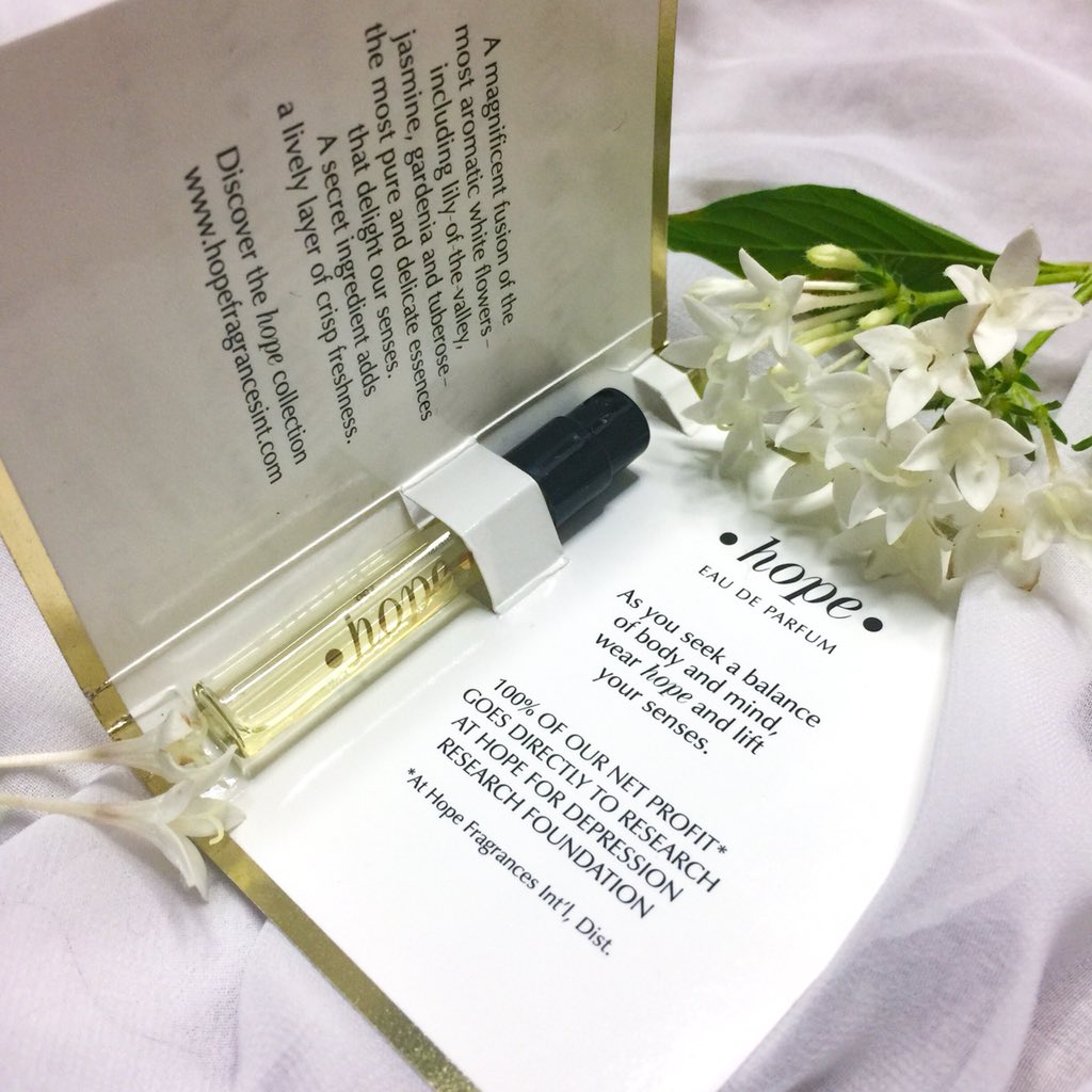 What a #beautiful, floral #fragrance! Jasmine, Tuberose, Gardenia &amp; Lily of the Valley! <a href="/HopeFragrances/">Hope Fragrances</a> 💯% of net profit is donated to depression research. A perfume with a cause! ❤️💕💛💚 <a href="/influenster/">Influenster</a> #theupliftingfragrance #hopeuplifting #complimentary #contest @karenjames13