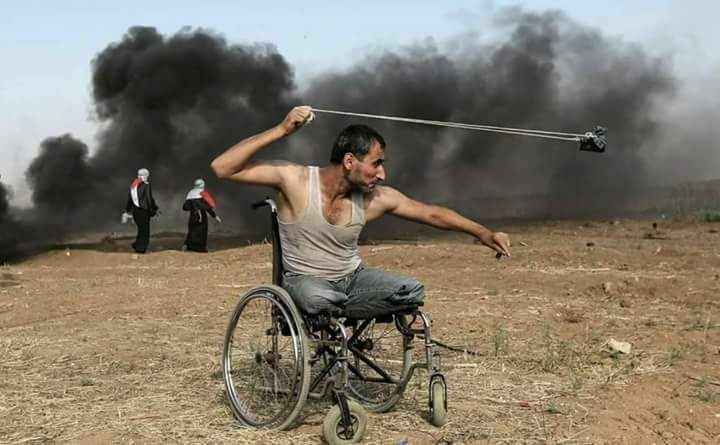 SamyTheBold's tweet photo. #Jerusalem 
Das sind also die Terroristen die "Israels" Grenze, d.h. die Innenseite ihrer Gefangenen-Zelle in Gaza angreifen.
Dann tut man noch so als wären Demonstranten mit Steinschläudern eine konventionelle gleich starke Armee der man sich mit 50 Toten zur Wehr setzen müsse. https://t.co/5mJ3eU8Q44