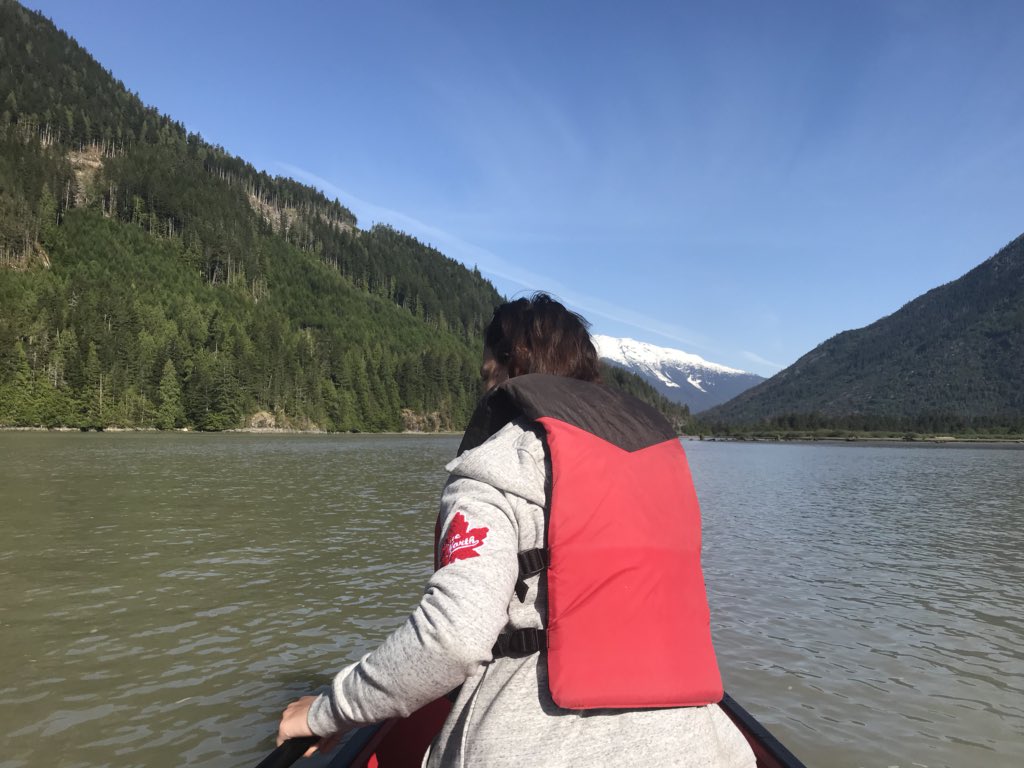 chloriteclayre's tweet photo. Canoeing to the tidal bars! #bute2018 #claycoats #chlorite #samestructuresasravenglass #absoutelybuzzing #hugesimilaritiee https://t.co/9a856FGfUF