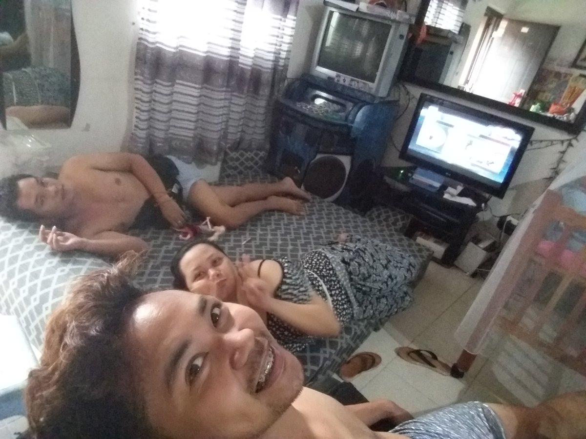chriszel05's tweet photo. #NBAONABSCBN slamat po s live coverage! #goteamyey hi s mga tga montalban! https://t.co/U6Y9Y9qcmE