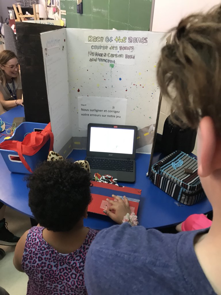 MmeKrawiecki's tweet image. Finally going full circle - the end of the design thinking process. Ss are launching their @scratch games to @MsBrownGr3, the original audience ss designed their games for! #seastllp #learningpartnerships #codingquest