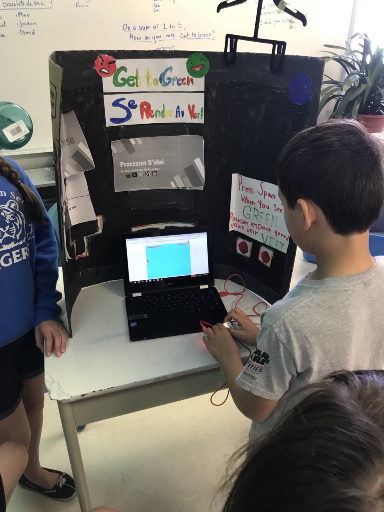 MmeKrawiecki's tweet image. Finally going full circle - the end of the design thinking process. Ss are launching their @scratch games to @MsBrownGr3, the original audience ss designed their games for! #seastllp #learningpartnerships #codingquest