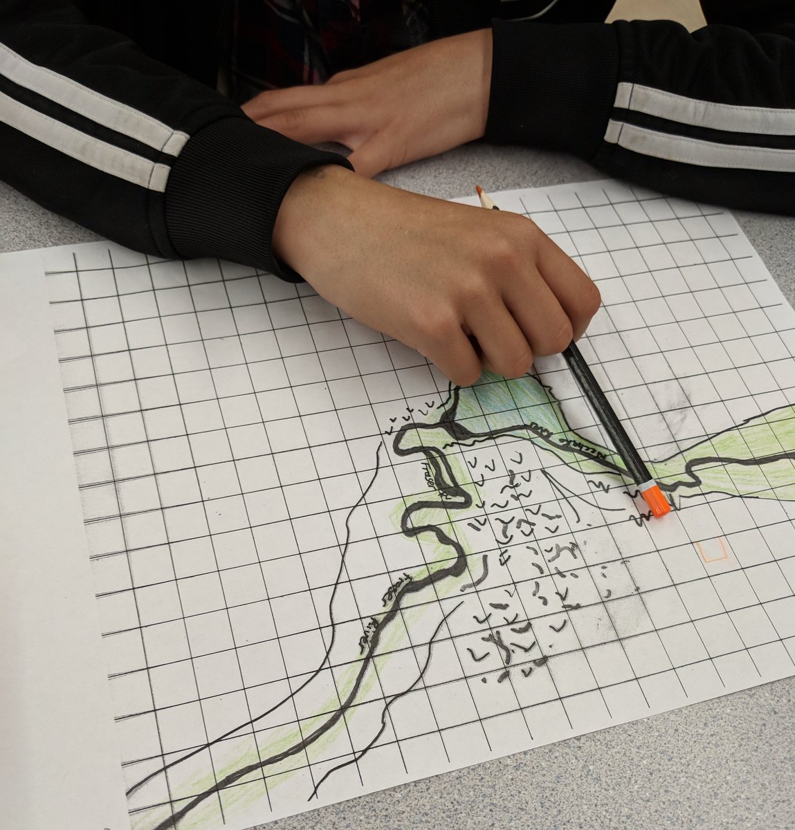 noelle_pepin's tweet photo. Maker 6/7 was amazing! The student. We're focused and chatting about their cities. Planning out what they would need and what's important to them. They needed food, energy, water, shelter. Some designs had malls, wifi towers, fish traps that fed into sushi restaurants https://t.co/tZ4qTeUYzu