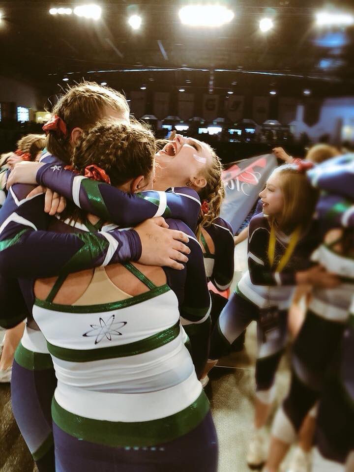 _ElementAS_'s tweet photo. The moment you realize all the hard practices, full outs, and conditioning were worth it! #d2summitchampions 💚💙🤘🏽 https://t.co/E21JDmaPni