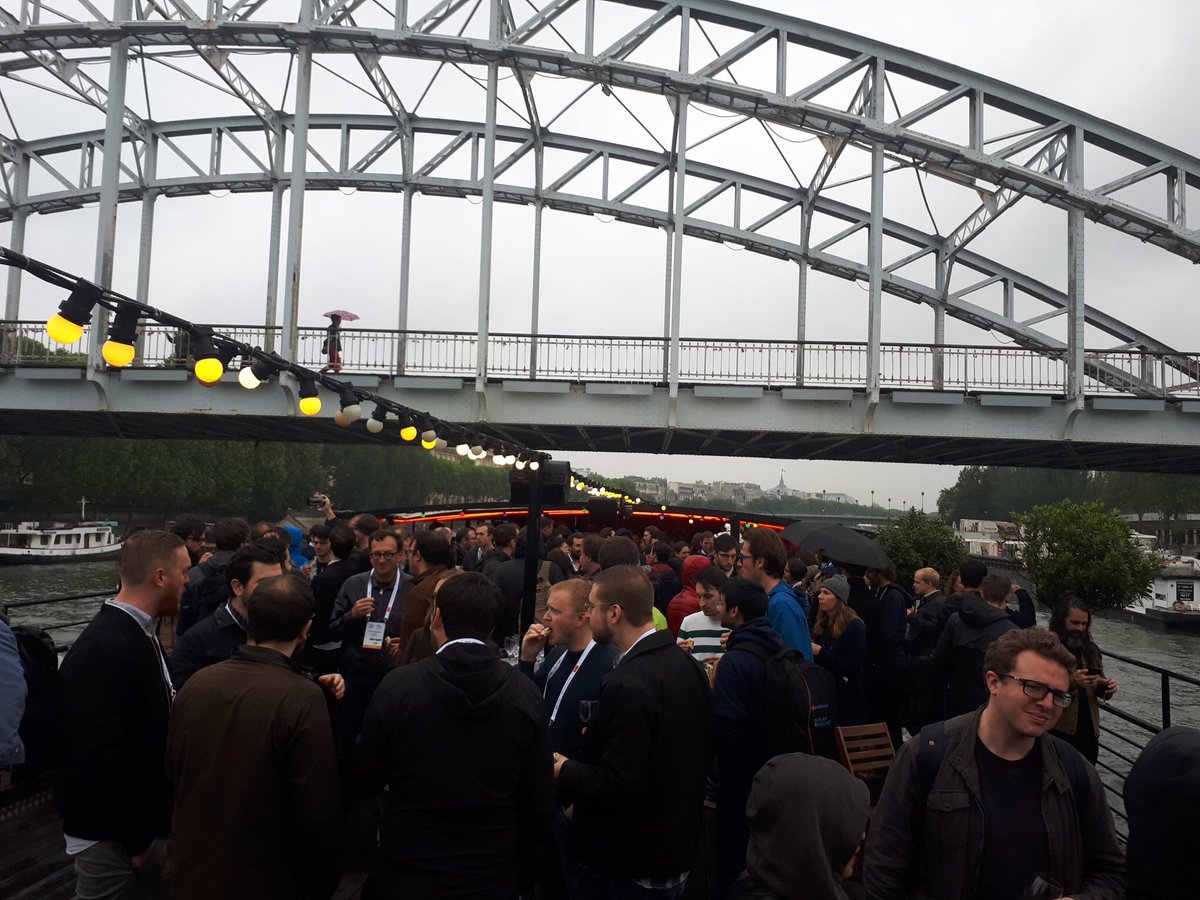 EMLYON's tweet photo. A party on a boat in #Paris to finish the first day of the @OpenVisConf conference! 

#openvisconf #openvis https://t.co/AqHVnAG2dF