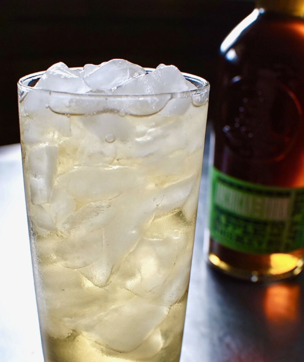 Satisfy your #cocktail cravings with a Southern Buck: 2 oz American Born Apple Whiskey and 4 oz Ginger Beer.
#AmericanBorn #WhiskeyForTheDrinkingClass #DrinkingClass #Whiskey #Whisky #Bartender #recipe #InstaRecipe #instagood #Thursday