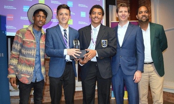IrvingISD's tweet photo. .@MacArthurCards entrepreneurs bound for nationals! Kylen Love/Daniel Soto won 1st; Carson Miller/Ryan Jo/Nahin Hyatt placed 3rd @WorldSeriesofE Pitch Competition. 3 @NimitzVikings entrepreneurs received patent assistance &amp; grant from local foundation! 👏#myIrvingISD #cuttingedge https://t.co/nKiLcha0Qb