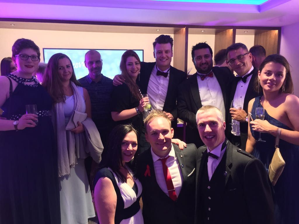 FLAskham's tweet photo. Little late posting this but had an amazing time at the @BritLGBTAwards with some of my wonderful NatWest colleagues.. @JohnBishop100 was hilarious, @sinittaofficial was the life and soul of the after party and @JessGlynne made me have several palpitations 😍 https://t.co/lSGL2SM7CI