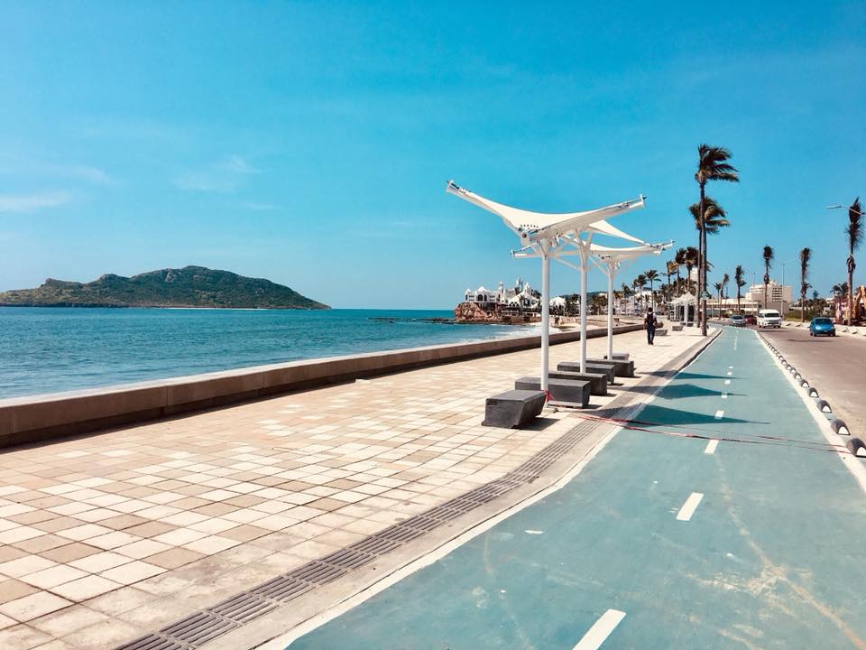 MiLindoMazatlan's tweet photo. ¡487 años cumple hoy mi precioso #Mazatlán! ¡Orgullo ser de Mazatlán! 
#FelicidadesMazatlán 14 de Mayo 1531 🎉 🎊 https://t.co/7NAQLQmPpy