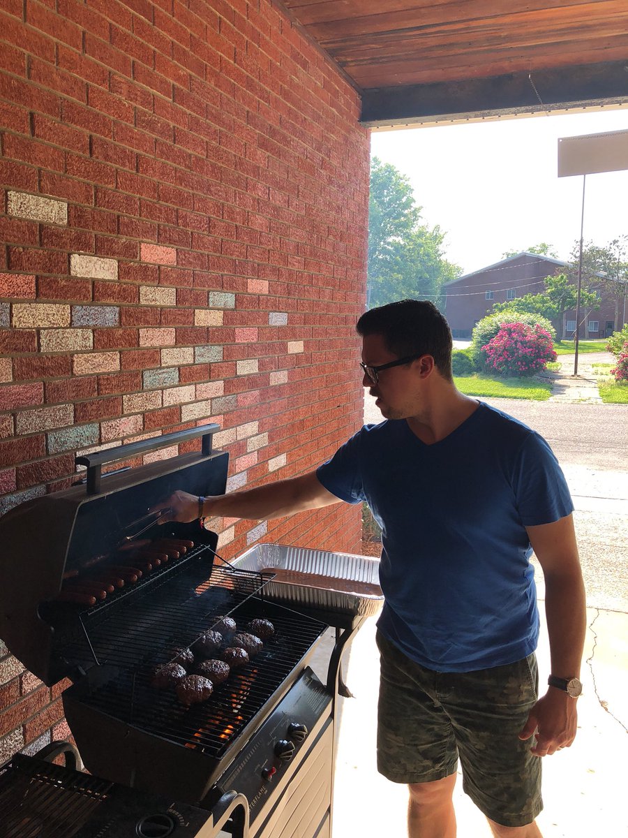 LarryMcCrary's tweet photo. Not only does @bradleyrbell write and teach at @TheUpstreamC he also does the grill. #prefieldtraining #sendingchurch https://t.co/bNwpqlynCP