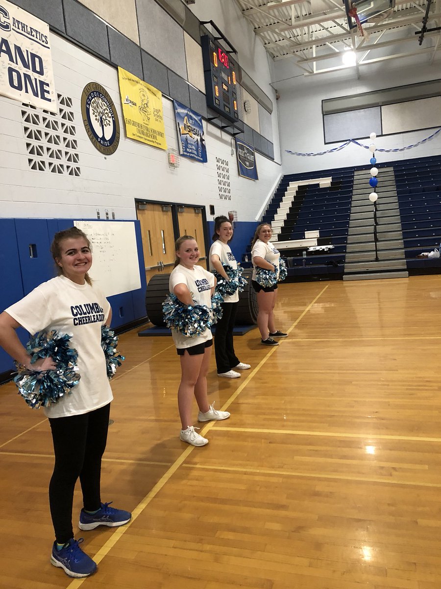 Columbia_Cheer's tweet photo. Congrats @UnifiedColumbia Basketball Class of 2018! 🎓 🏀 💙  #SeniorNight #ColumbiaPride https://t.co/vneUMvUswK