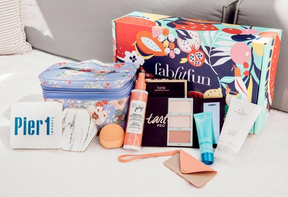 GypseaWanderer's tweet image. Order your summer @FabFitFun box, use my link here: t.fabfitfun.com/SH1ac then combine with the code BEACHBABE for $10 off your first box. #fabfitfunpromocode #fabfitfuncouponcode #fabfitfun #fabfitfunsummerbox #monthlybox