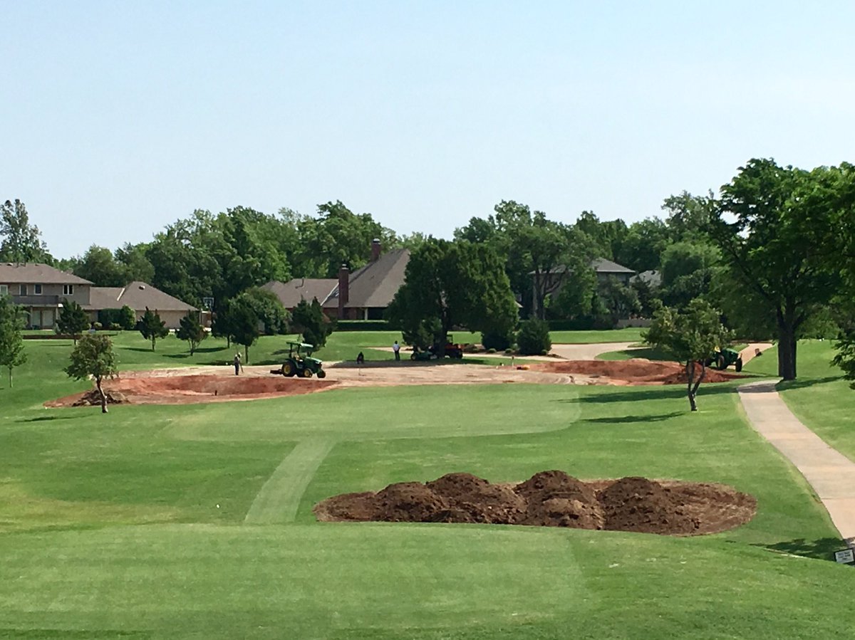 bergingolf's tweet photo. Shots of the day from Quail Creek. We are starting to look like a golf course! Sand in some bunkers, mowing out some approaches! https://t.co/5oIUkAAK9L