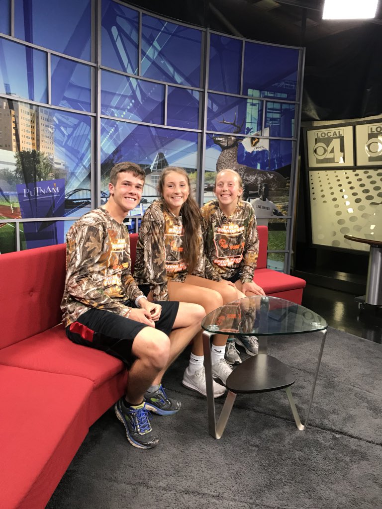 Check out @alexishayess, <a href="/BoddickerNick/">Nick boddicker</a>, and <a href="/BreannaKilburg/">Breanna Kilburg</a> talking about North Scott Special Runners on the Channel 4 News @NSHSActivities