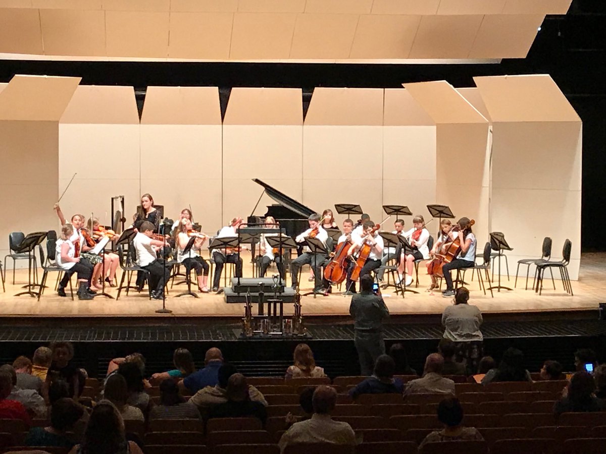 LindenLion's tweet image. Strings concert tonight. Thanks to Katie Liaw for her hard work with the fourth graders. #lindenrocks #orsrocks