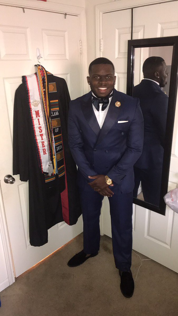 Kevin_p52's tweet photo. May 12,2018 is in the history books for my family. The day I received my Bachelors Degree in Accounting #BlackExcellence #FirstGeneration #CEO #StudentAthlete #StriveForGreatness https://t.co/CuTmpG54h5