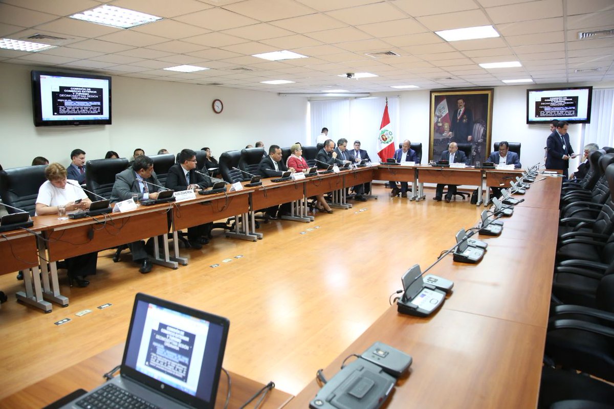 comcetur's tweet photo. #Ahora Representantes de la @camaradelima, @ADEX_PERU, Soc. Nacional de Industrias, Asoc. Peruana de Operadores Portuarios, Asoc. Marítima del Perú y Asoc de Transporte y Logística, se mostraron a favor de #PL2592 Ley de Fortalecimiento de la Ventanilla Única de Comercio Exterior https://t.co/aoiMhbL1K1