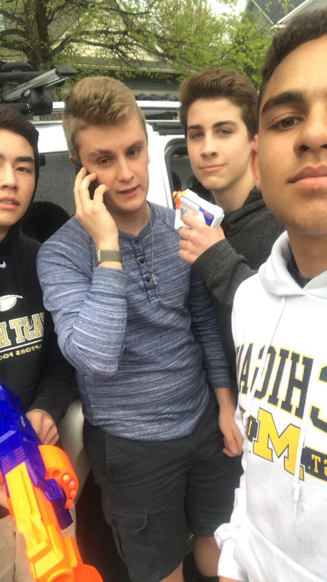 VictoryRoy_nerf's tweet photo. Luke is risky REEL dead #teamZZ @ERAssassins https://t.co/Xc0ww4ntI3