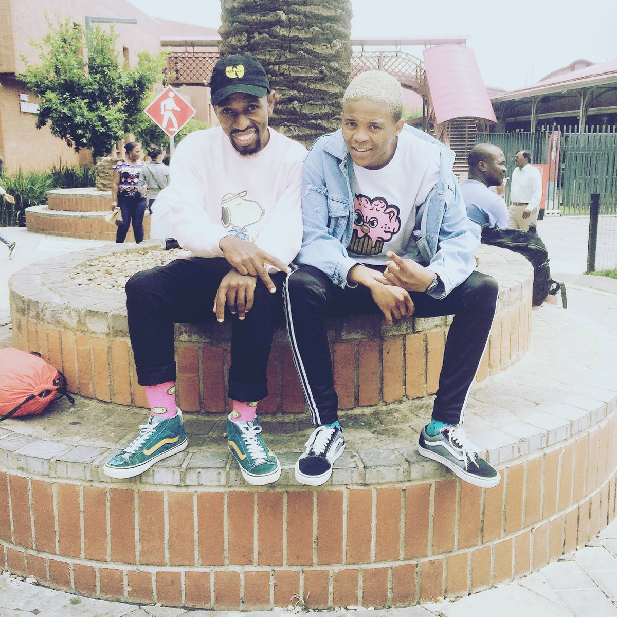 Stroppycakes's tweet photo. Lil brother #stroppycakes https://t.co/x0zm7OT6ym