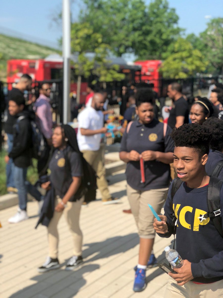 KIPP_DC's tweet image. Special Thanks to the men of Alpha Phi Alpha Fraternity for stopping by KIPP DC College Preparatory to hand out Freeze Pops and ensure safe passage for our students! #KIPPDC