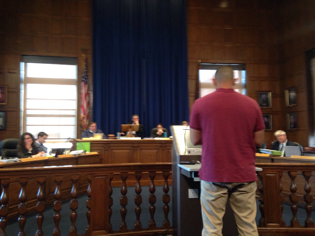 SunnyfieldGrace's tweet photo. School Board member Roberto Rodriguez speaking before Portland's City Council and advocating for resources that provide a web of support for Portland Public Schools' students. https://t.co/Cda55RLniR