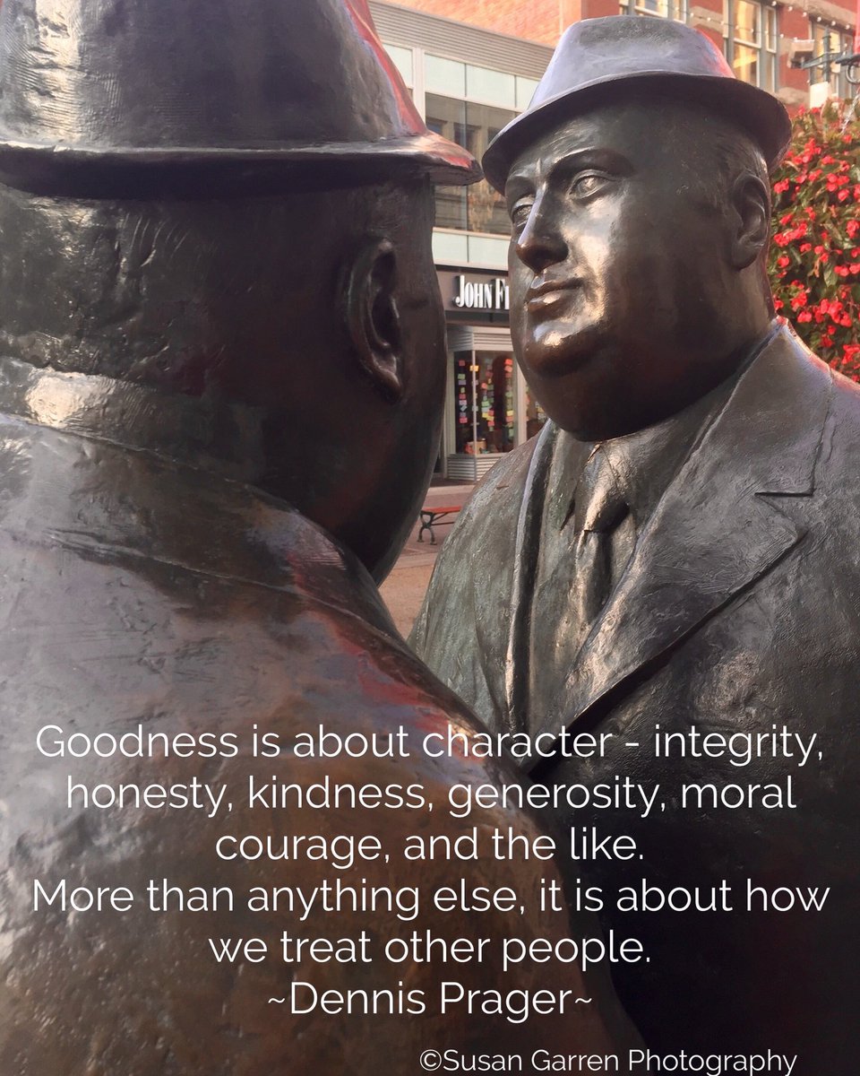 SusanGarren's tweet photo. #TwoSuits
Sometimes being a friend means mastering the art of timing. There is a time for silence. A time to let go and allow people to hurl themselves into their own destiny. And a time to prepare to pick up the pieces when it’s all over.
#GloriaNaylork https://t.co/qZjl6QOb96