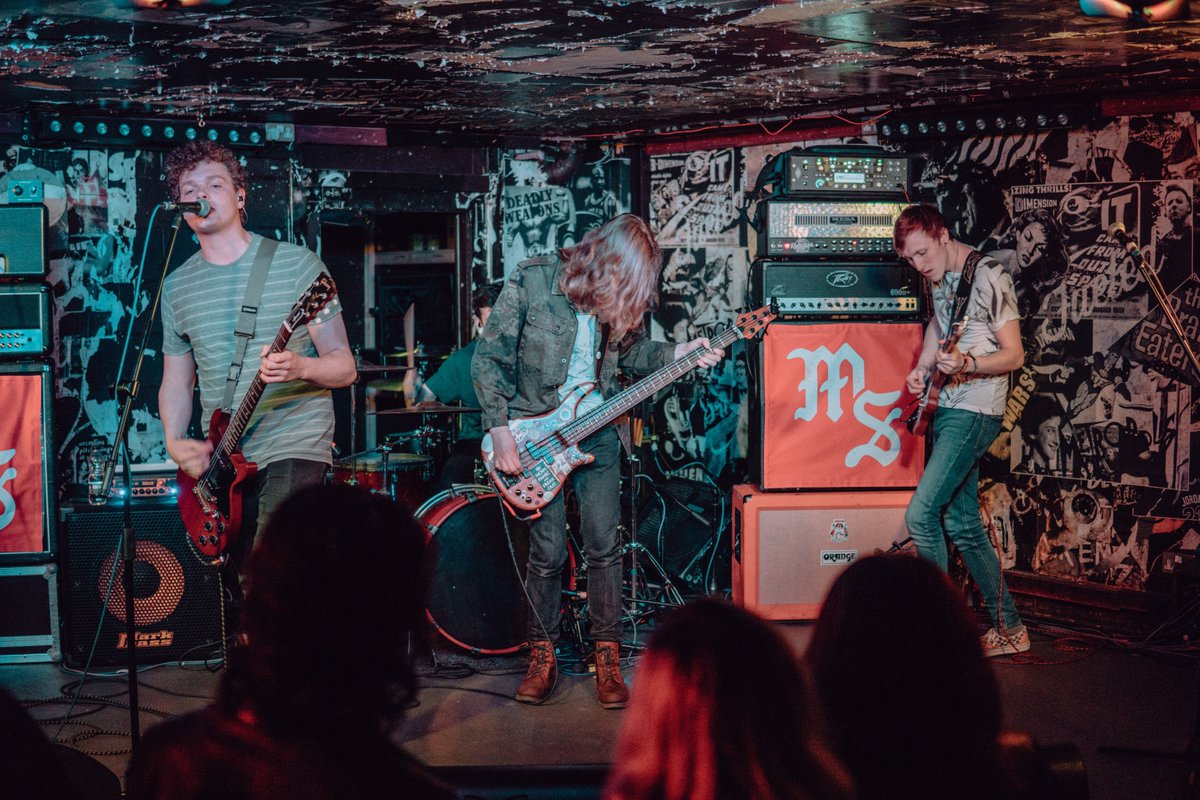 Throwback to supporting <a href="/UKMilestones/">❌ Milestones ❌</a> 
Catch us again on the 13th of June!

photo creds - <a href="/doddsfilm/">Doddsy</a> 
#poppunk #liveband #milestones #livemusic #ezcore #easycore