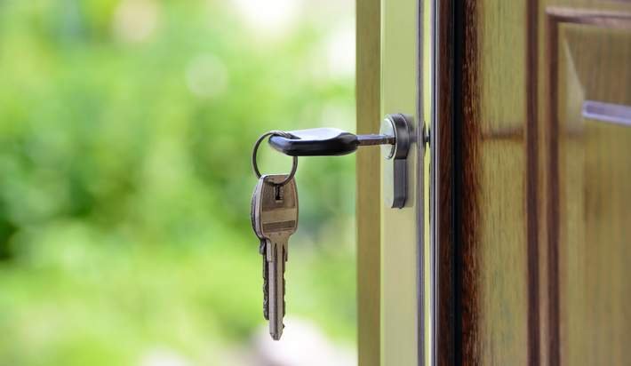 SpecInsure's tweet image. Consumer Reports highlights the best locks to keep your home secure: otbd.it/7oxucfAZ