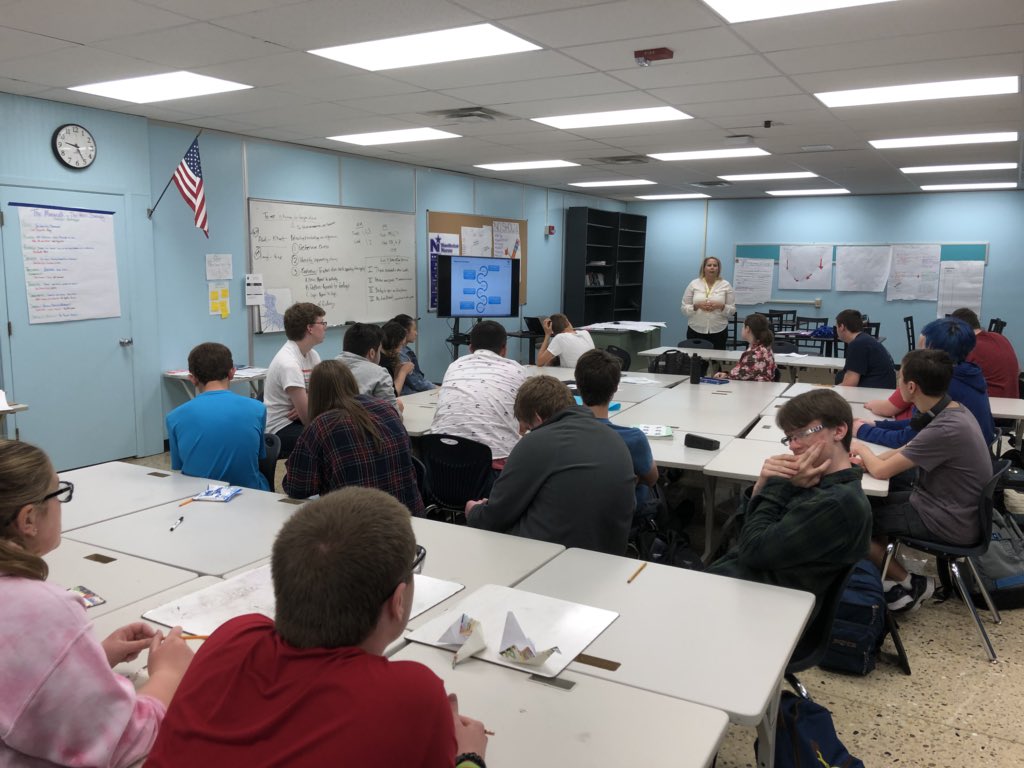 GretaVoit's tweet photo. Great guest speaker from SPX...Chris Schmitz, HR Manager...speaking to the @North_INSPIRE juniors about tips and tricks for effective job interviewing and resumes! #CommunityConnections #RealWorldApplication https://t.co/VL0KR8EowI