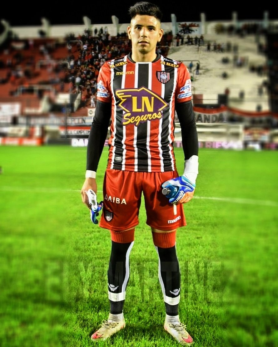 Alvarez_L23's tweet photo. Contento por tener una oportunidad más ; y que lo bueno de este hermoso deporte es que siempre te da revancha y que de los errores se aprende.. Feliz día del futbolista !

ESCALÓN por ESCALÓN ! https://t.co/lSmB36MbkF