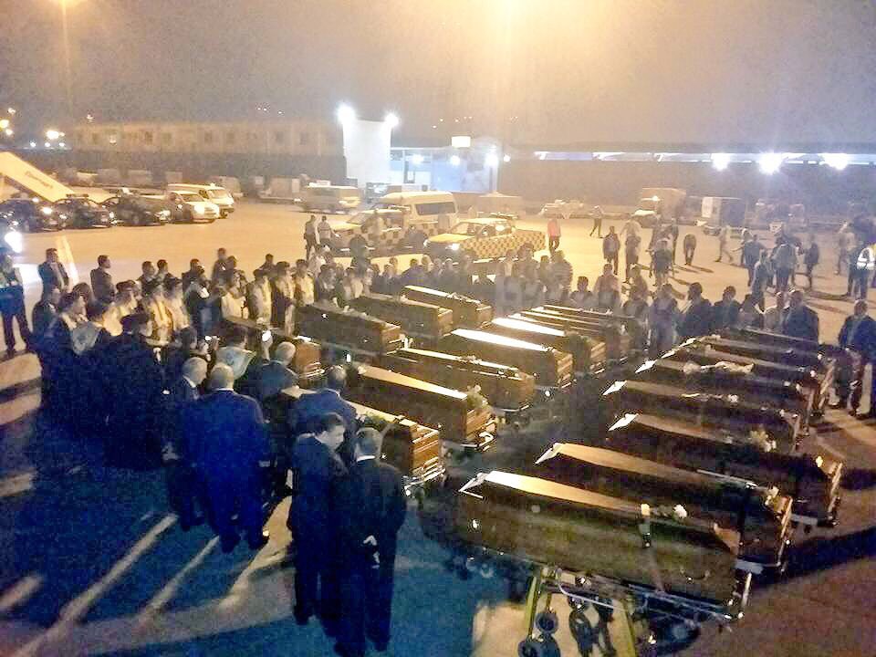 BishopAngaelos's tweet photo. #21Copts who paid ultimate price for their #Faith in #Libya arrive in Egypt, a bitter-sweet day for families. The day of their martyrdom designated by #Coptic #Church as memorial for all #ContemporaryMartyrs. Their spirits repatriated to Paradise, and their bodies to #Egypt. #RIP https://t.co/IaHi1EJW8O