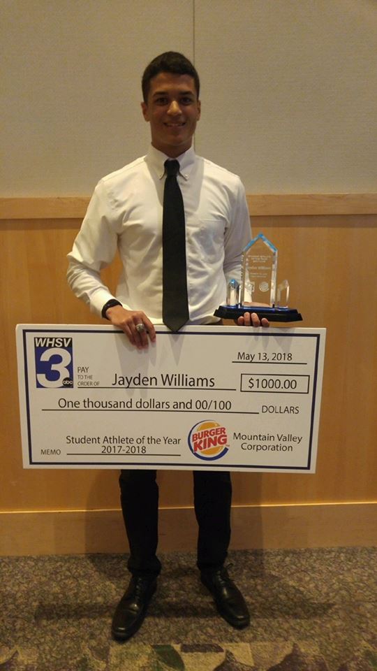 LeeFootballFans's tweet photo. Congratulations Jayden Williams! WHSV TV-3 Student-Athlete of the Year for 2017-2018! #LTC2017 https://t.co/N0f8IH2Azg