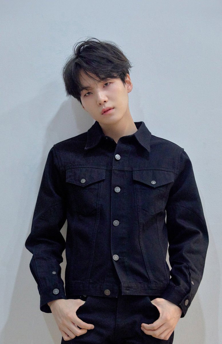 yooncaramin_03's tweet photo. I love mi @BTS_twt ship #iVoteBTSBBMAs #BTS_BBMAs #BTSBBMA #yoonmin #SYUB #JIMIN https://t.co/cHHLxWdq8v