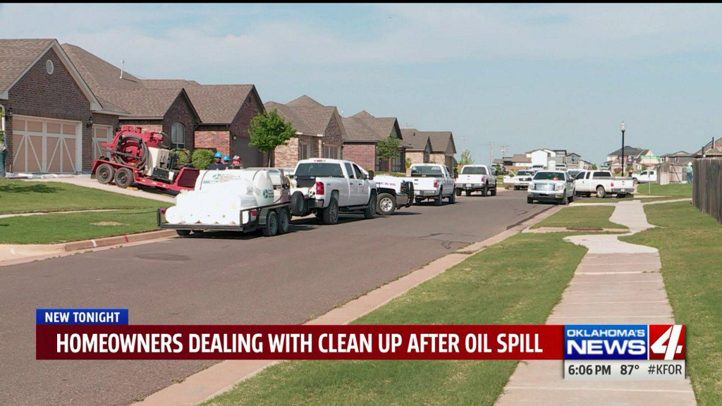 kfor's tweet photo. More than 100 affected by crude oil spill in northwest Oklahoma City https://t.co/XD27J0H1oB https://t.co/FMlsL8yyDb