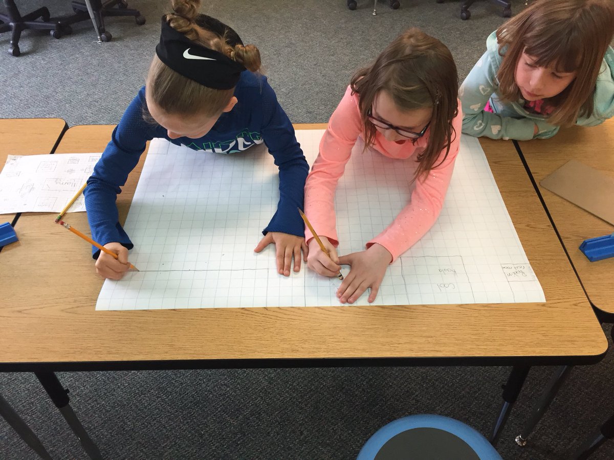 JessiJohnsonj's tweet photo. Our zoos are coming along!  Design, math calculations and creativity are just a few of the elements we are hitting with this project. It’s a noisy room but 100% productive! #questelem #rasdinnovate #ripon3rd #mpqtigerway https://t.co/VyUAkzjE3P