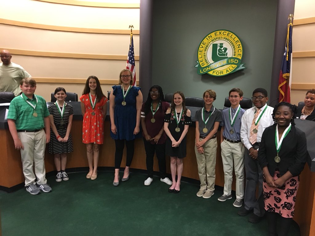LongviewISD's tweet photo. Congratulations to our 2018 Duke Scholars! #LongviewProud #WeAreLongview #LongviewISD #SchoolBoard #FosterMS
Congrats to Hannah McCrory & Kayden Newhouse for scoring perfect scores on the Reading ACT test! https://t.co/W9mfRHNKRk