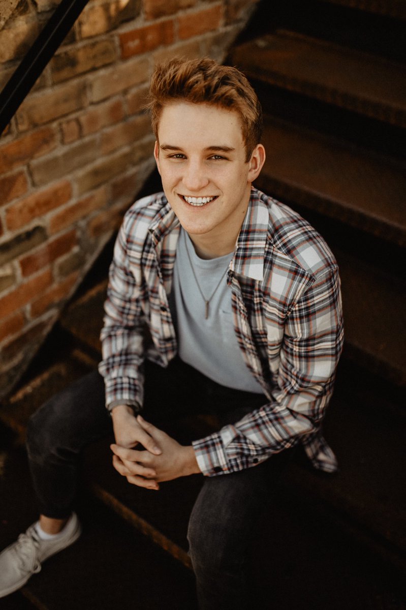 BrockGilber's tweet photo. senior pics :) dm me if you’d like an announcement! https://t.co/qqKPvwzT6C