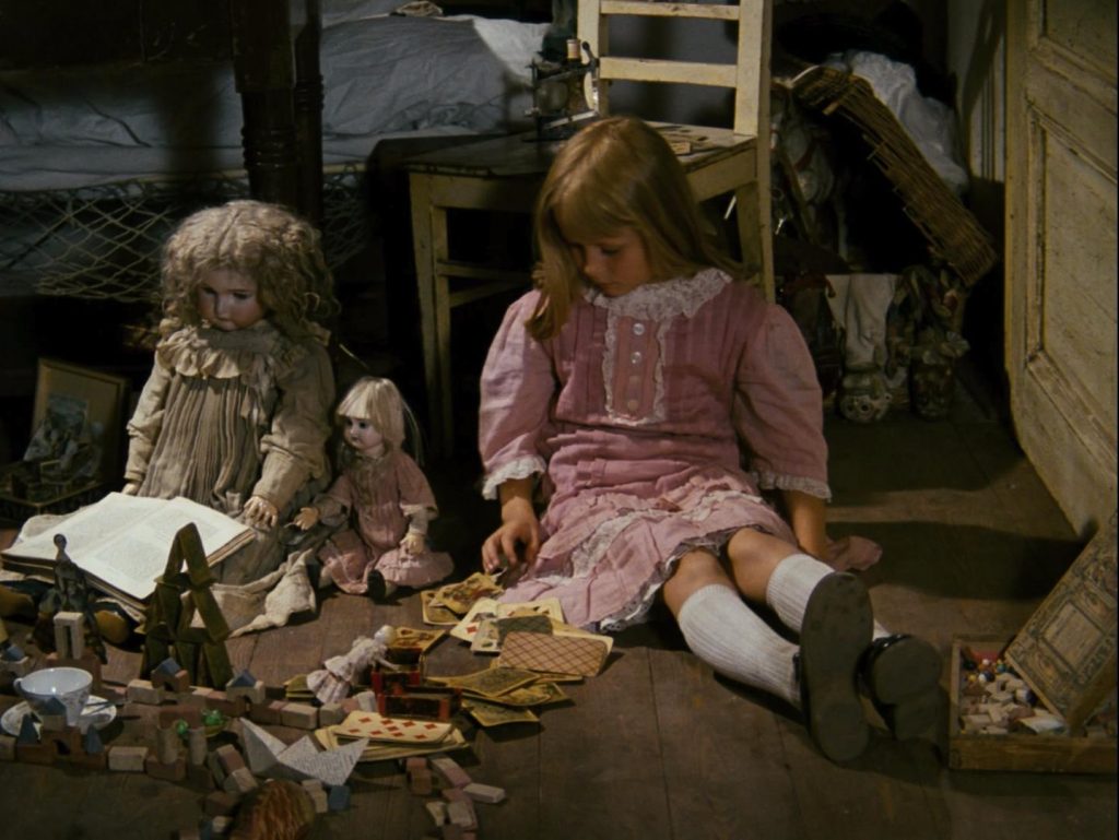 ZoomF7's tweet photo. Jan Švankmajer, Por ahí del 68…, Wes Anderson y mucho más en la #CarteleraMayo en la @CinetecaMexico 👉 https://t.co/5bvz1Ukab2 https://t.co/zGcqyaaxrs