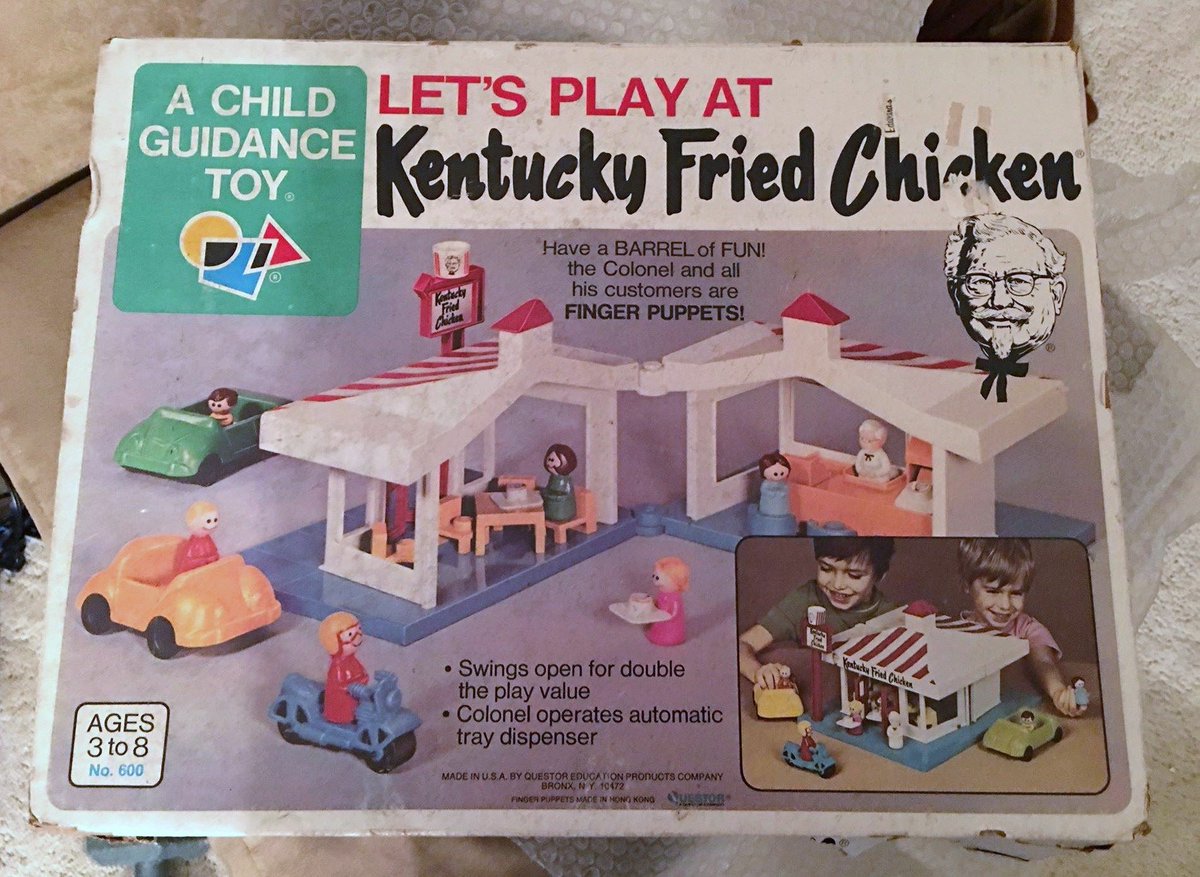 Pandelisdgreek's tweet photo. @reactionfigure @TravScottBowden pls share this cool relic! @kfc @GeorgeVWFP #letsplay247 https://t.co/mLuzLVxBNC