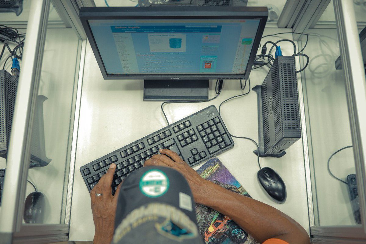 CTCRDO's tweet image. Nuestros centros te certifican en cualquier competencia #TIC que desarrolles y te convalidamos tus horas de actitud profesional de cualquier universidad del país. ¡Te la ponemos fácil! #CTCRD