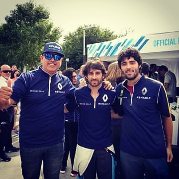 Patan_mp3's tweet photo. #FanBoost #BerlinEprix #ABBFormulaE #NicoProst #FormulaE @RENAULTedams Allez Nico https://t.co/19hP6iKINK