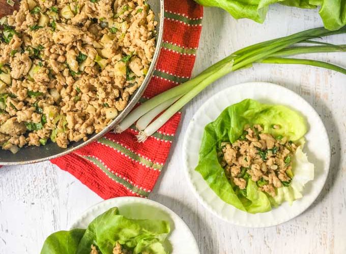 kitchenthyme1's tweet image. These scallion &amp;amp; ginger chicken lettuce cups are such an easy and healthy  recipe that is perfect for summer weather. Check out these Scallion &amp;amp; Ginger Chicken Lettuce Cups from @mylifecookbook! #lettucecups #healthy #recipe
Get the recipe: kitchenthy.me/recipe/4356/